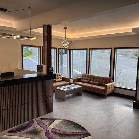 Marine Inn พาวเวลล์ ริเวอร์ ภายนอก รูปภาพ